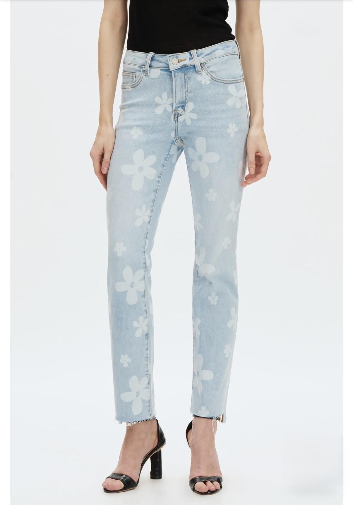 Daisy Straight Jean