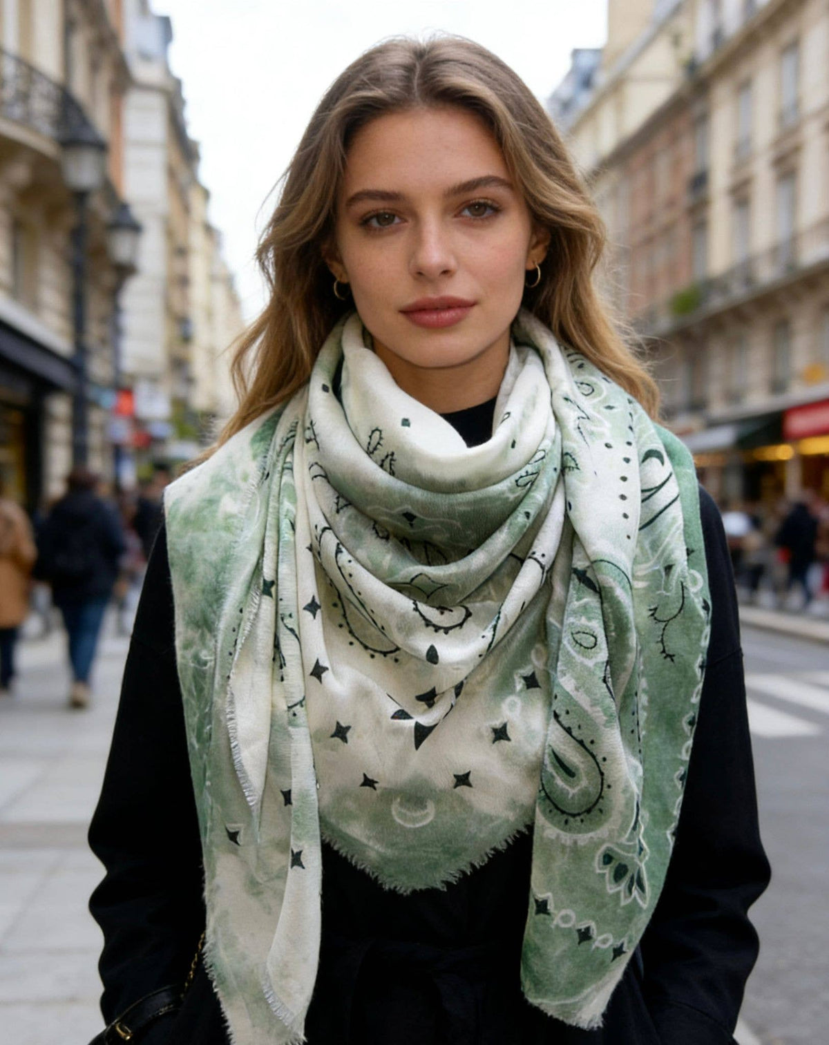 46735-K12 Large square scarf 110*110 bandana pattern
