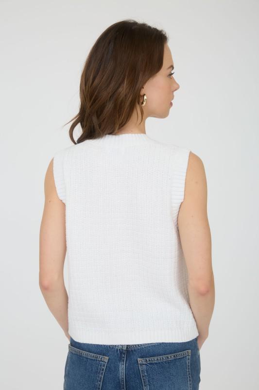 Sleeveless Pocket Detail Knit Cardigan