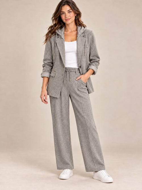 Ana Blazer