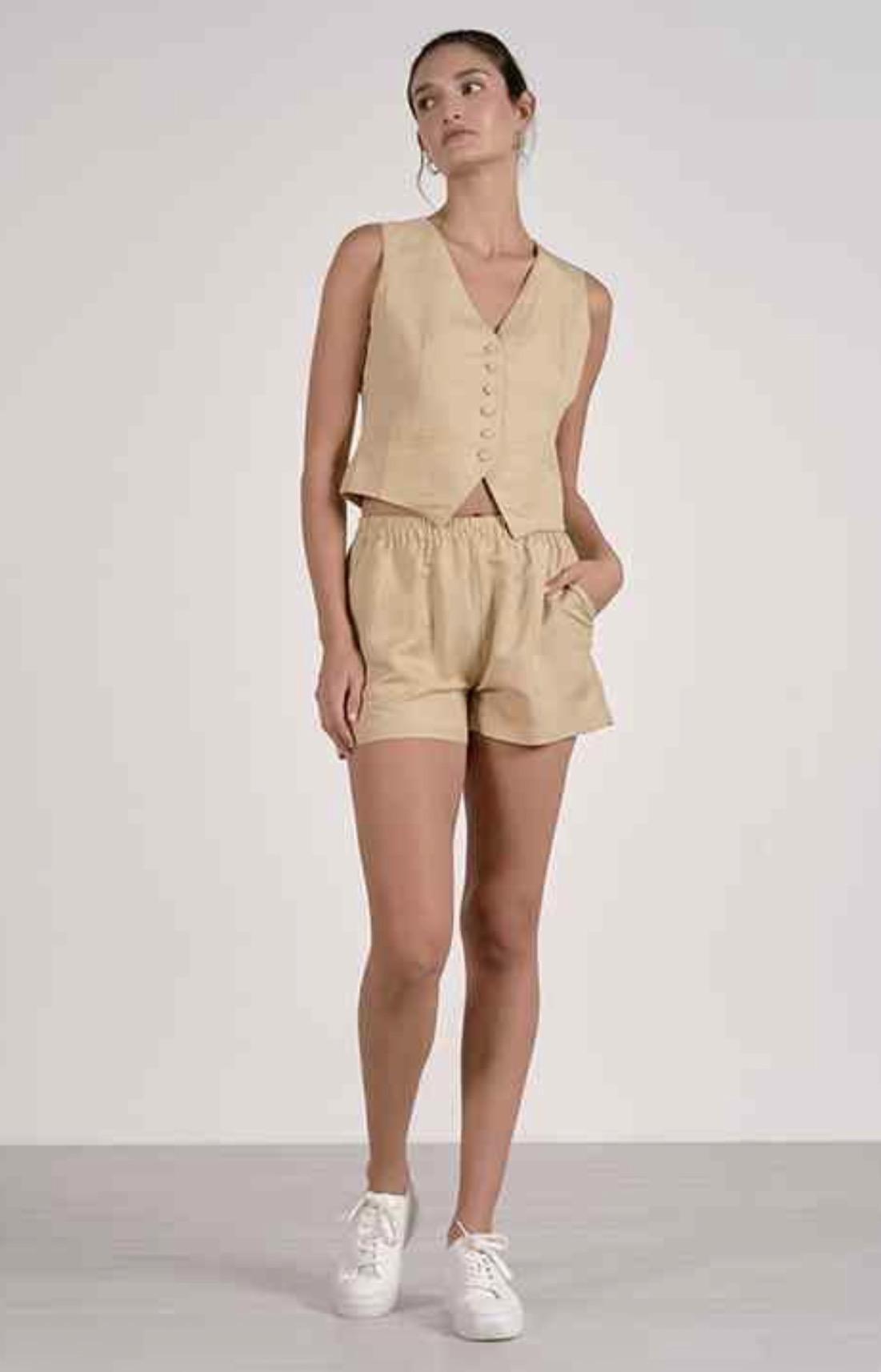 Elastic Waist Linen Shorts