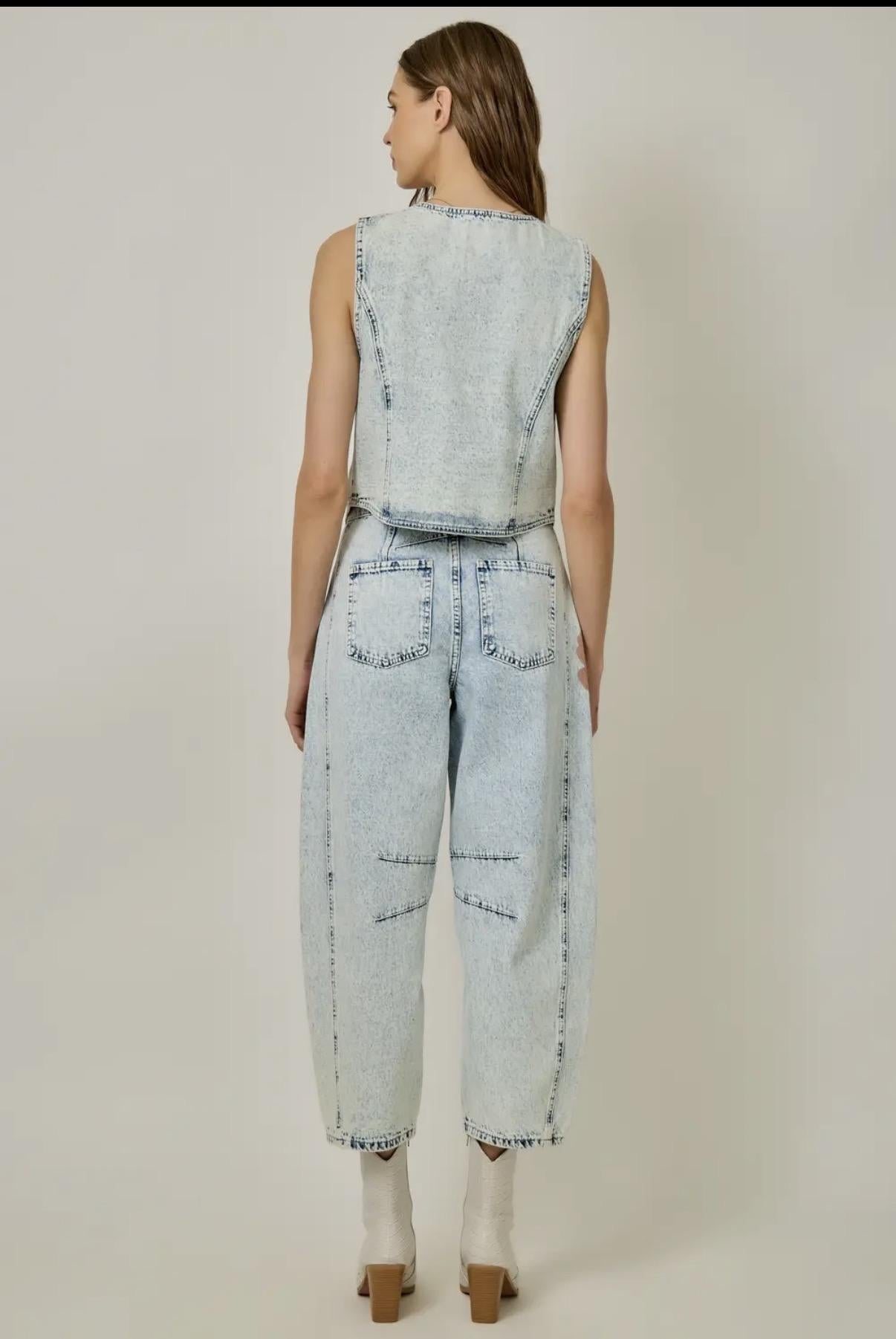 Floral Barrel Jeans