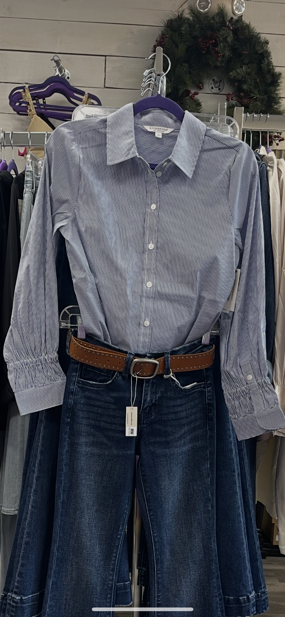 Woven Top with Adjustable Sleeve