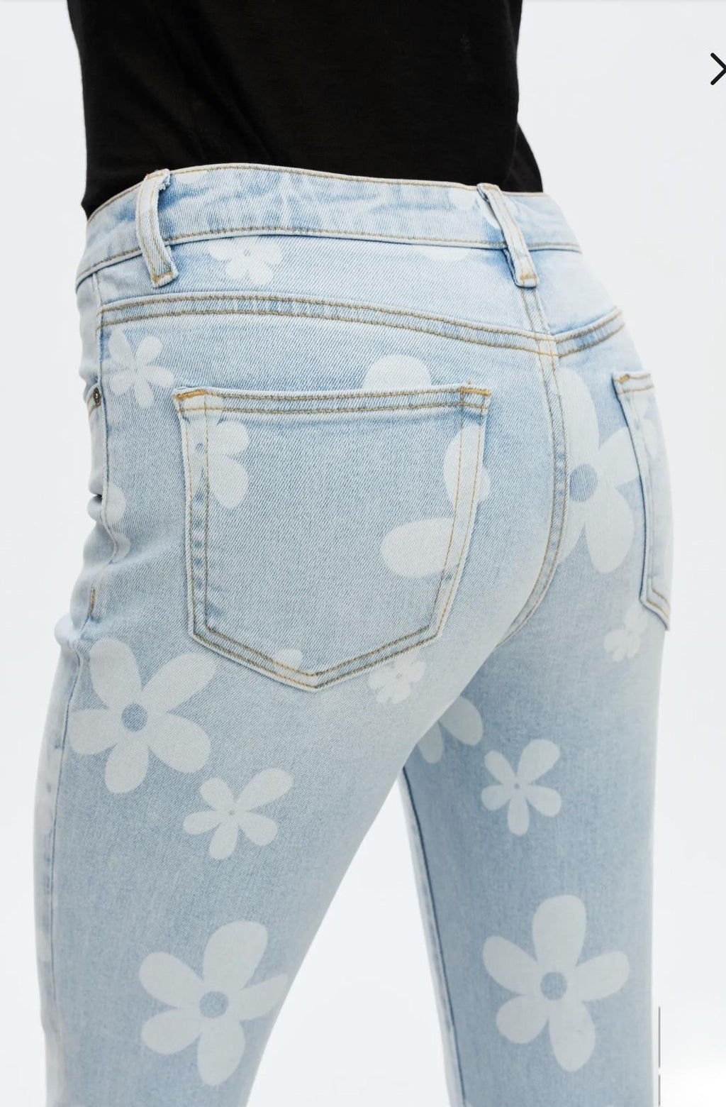 Daisy Straight Jean
