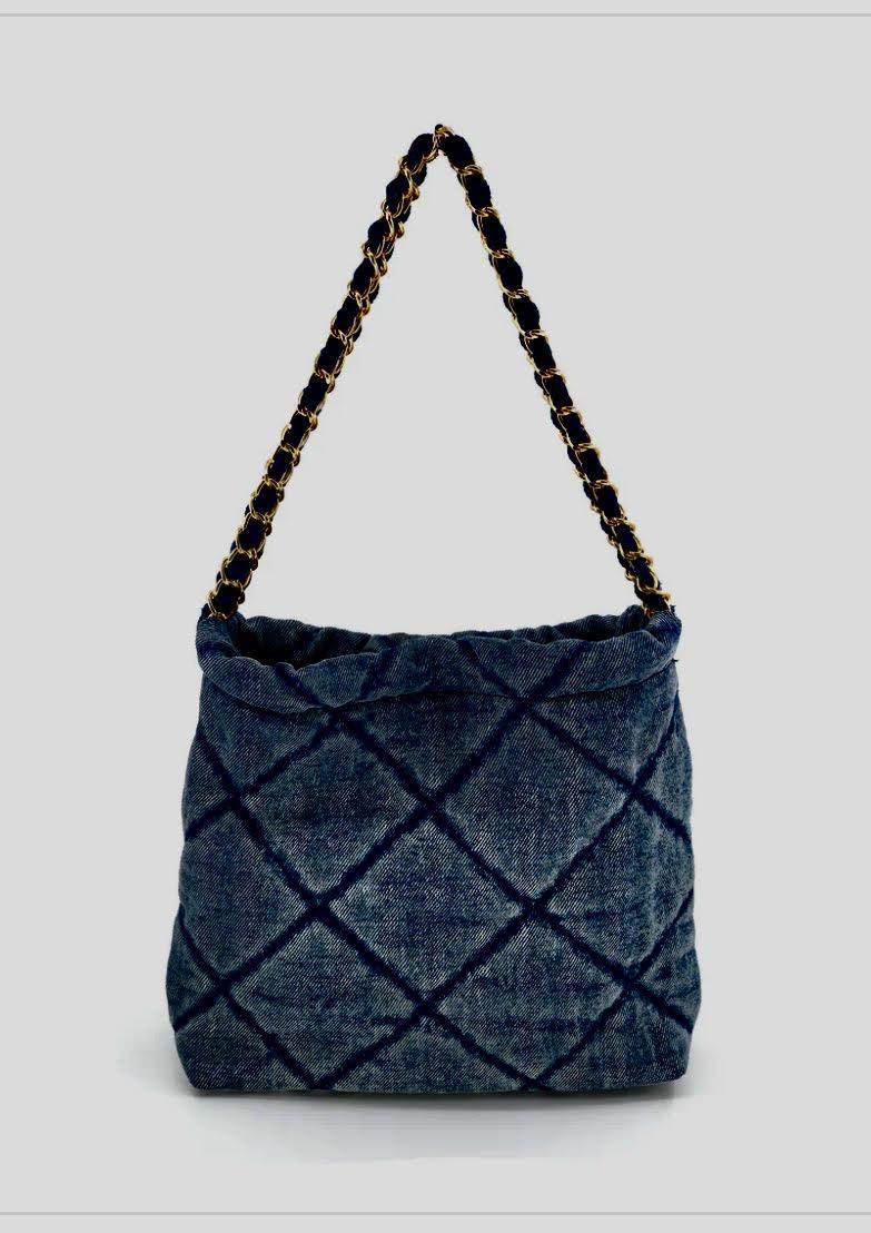 Scrunch Purse