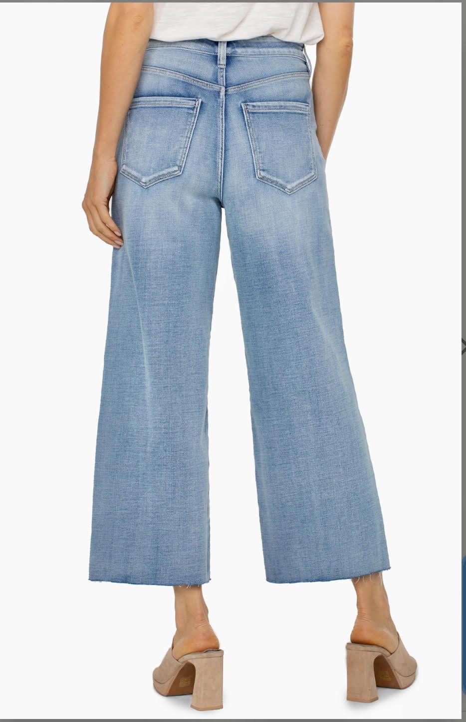 Stride HR Crop W Wide Raw Hem
