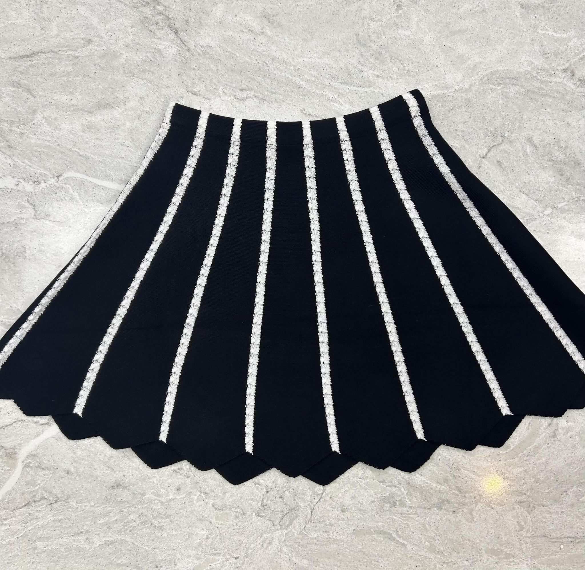 Fine Knit A-Line Skirt