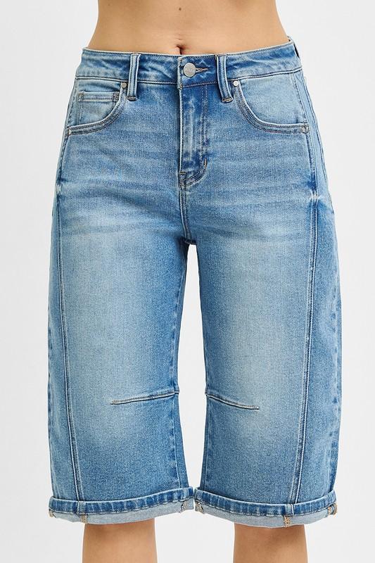 Mid Rise Fit Barrel Long Cuffed Short